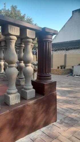 9999 Africa Paint and Building Renovations