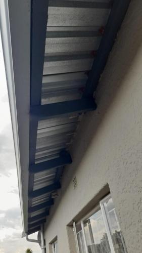 9999 Africa Paint and Building Renovations