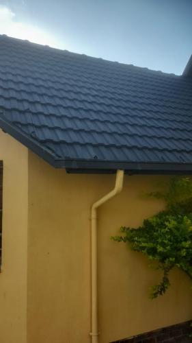 98 Africa Paint and Building Renovations