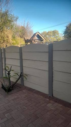 9999 Africa Paint and Building Renovations